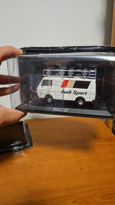 Varias miniaturas 1:43