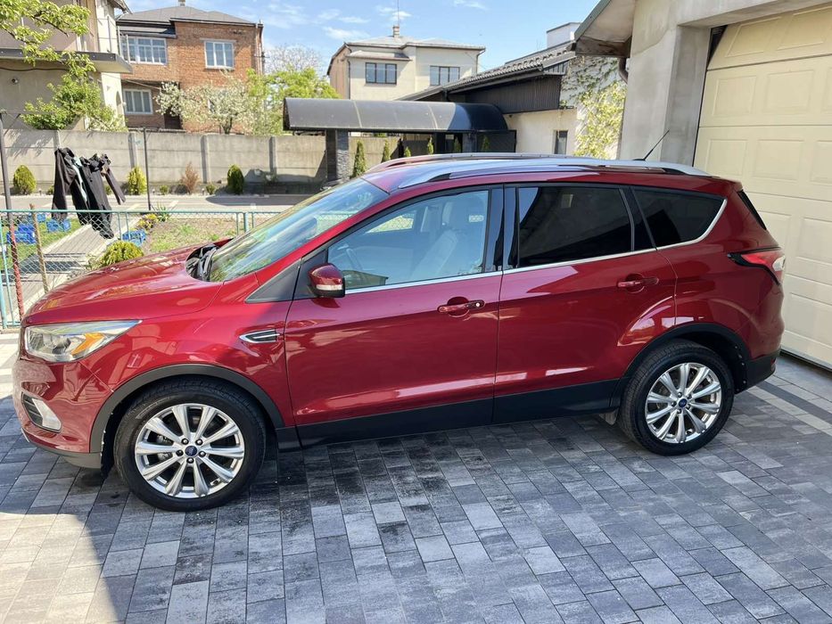 Ford Escape TITANIUM
