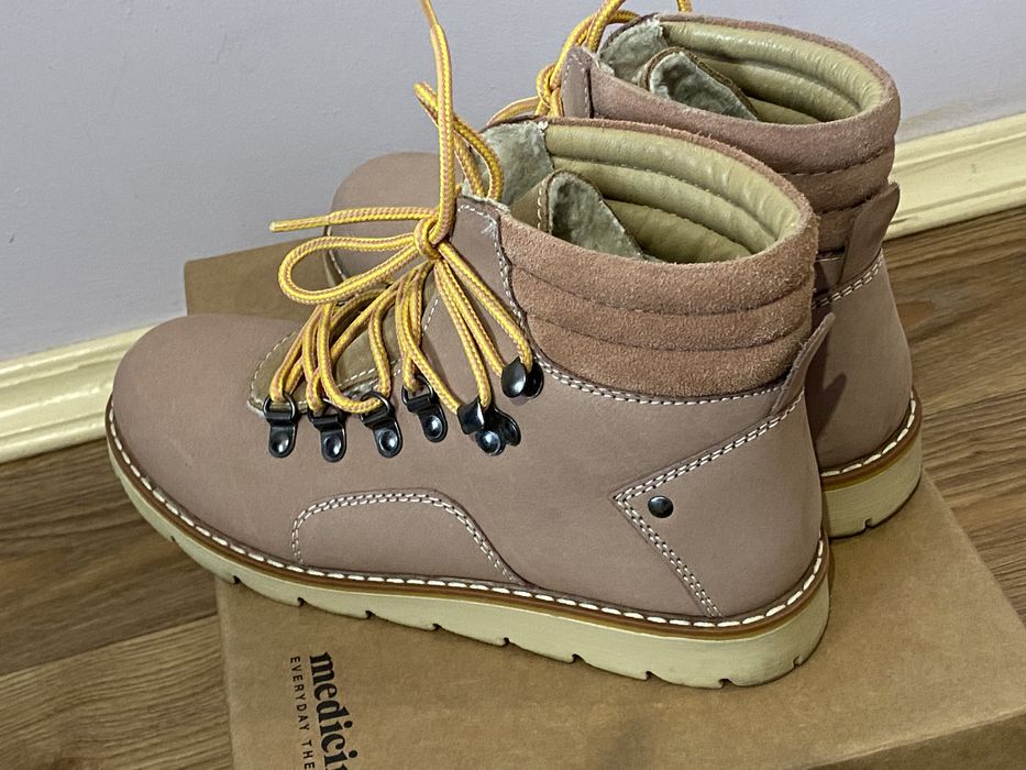 Сапоги кожа Medicine продам