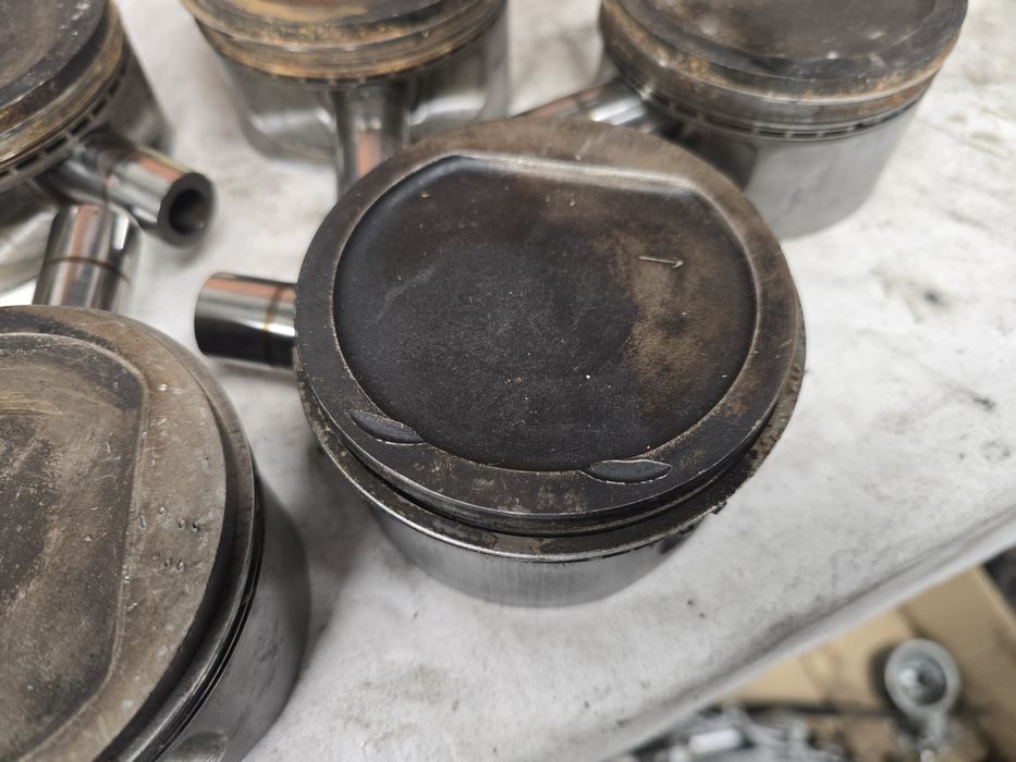 Tłoki C40SE Irmscher Evo 500 4.0 24V