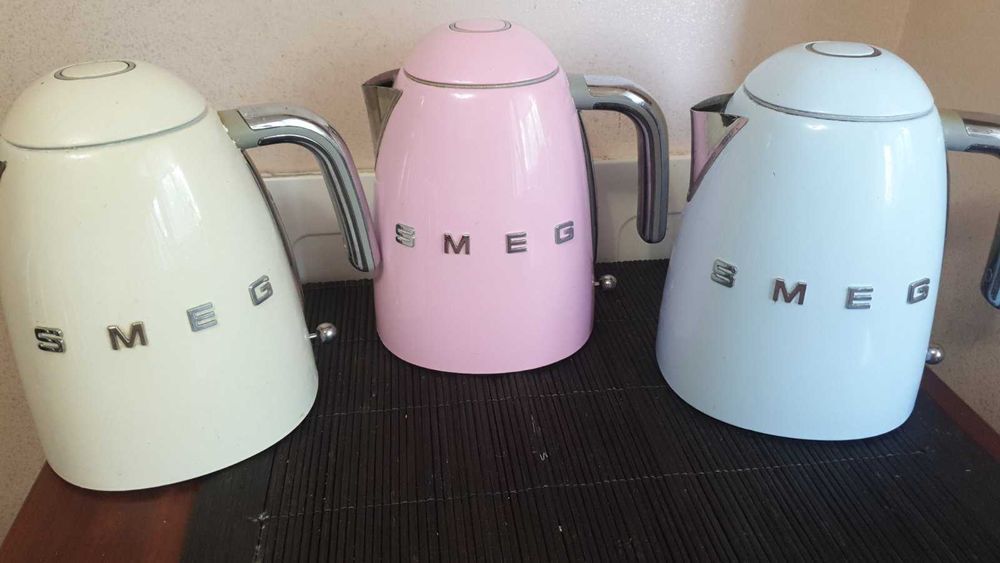 Чайник електричний Smeg 50 Style,  1,7 л, бежевий , Великобританія
