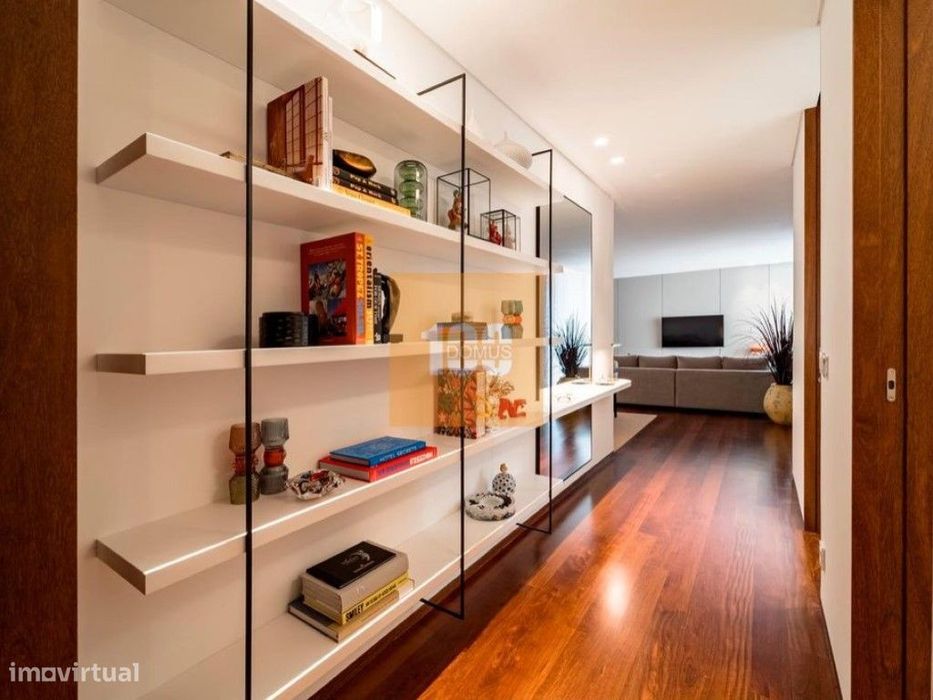 T3 com varanda e garagem na Prelada