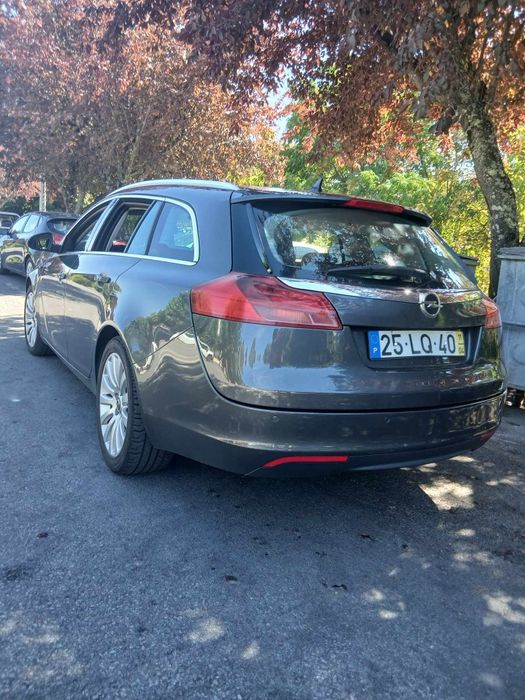 Opel insignia 2.0 Cdti de 2011 aceito retomas.
