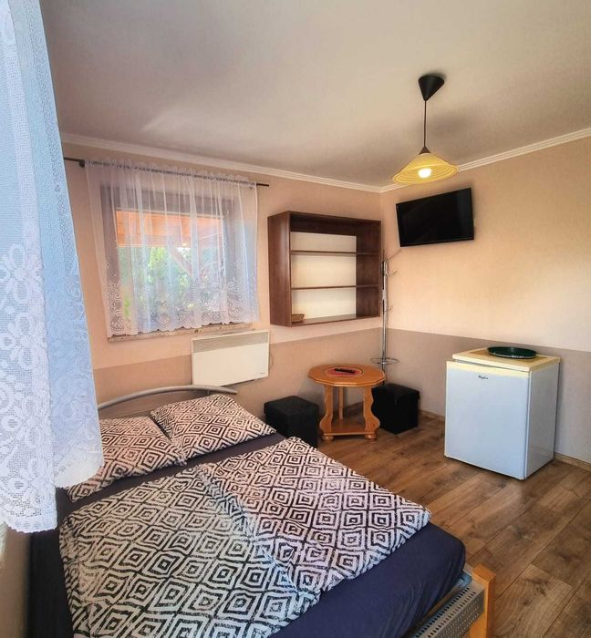 Noclegi dla FIRM Nysa/Głębinów blisko UMICORE, IONWAY