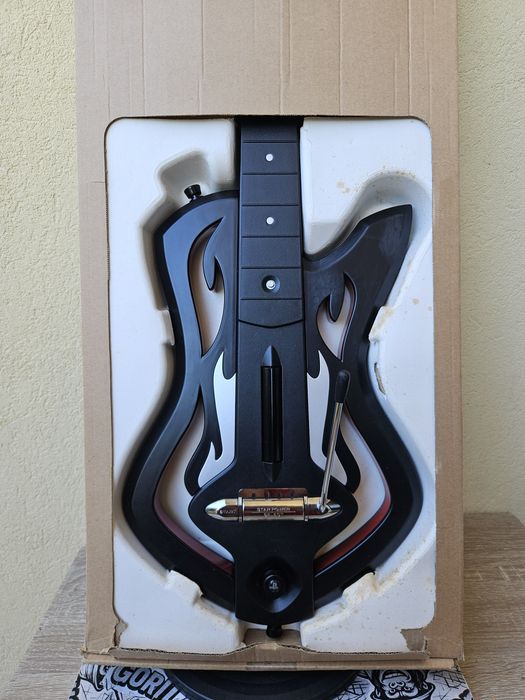 Guitar Hero Warriors of Rock PS3 + Guitar Bundle (Complete Set, No Original Game Case)