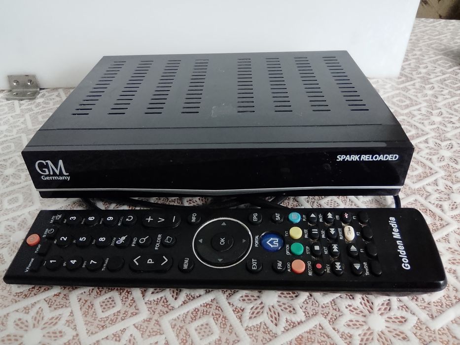 Спутниковый HD-ресивер Golden Media 990 Spark Reloaded ( GM990)