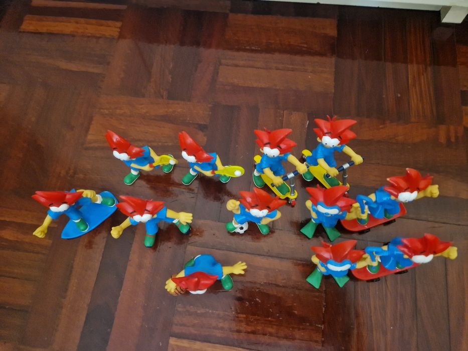 Coleção bonecos yoco