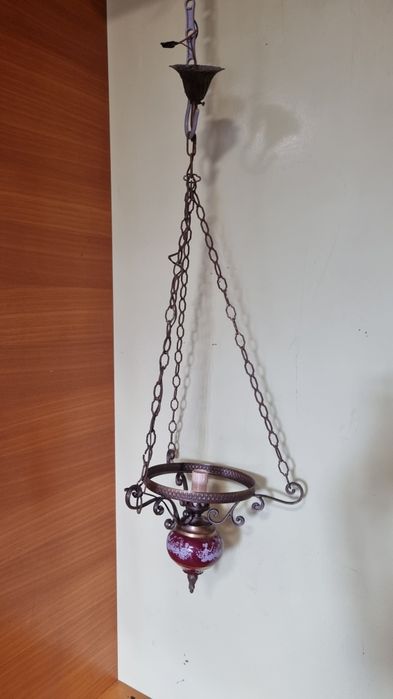 Старовина; люстра; світильник; бронзова латуть