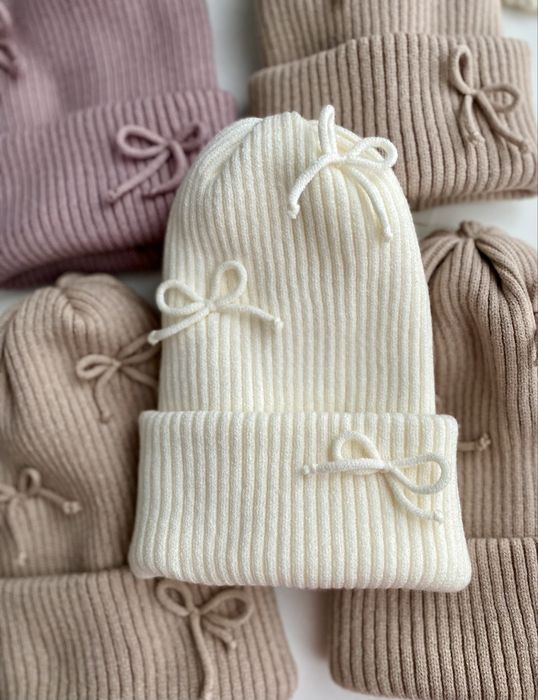 Шапки для дівчаток