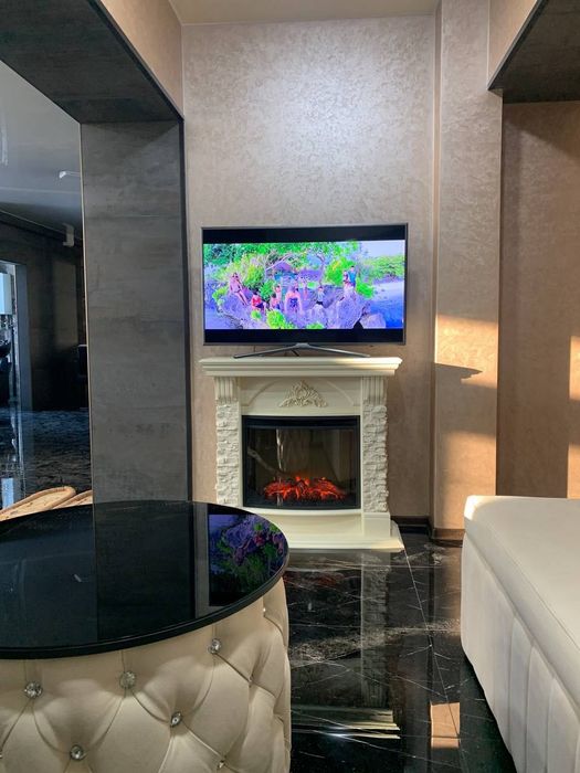 Оренда у студії краси робочого місця для перукаря- колориста