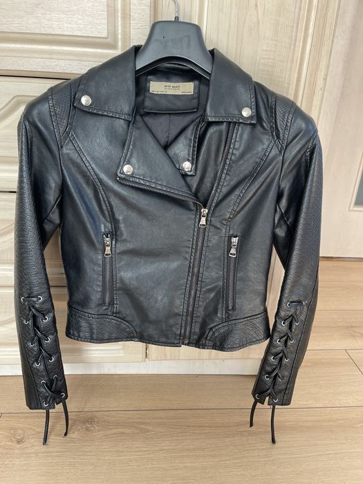 Продам шкіряну косуху S