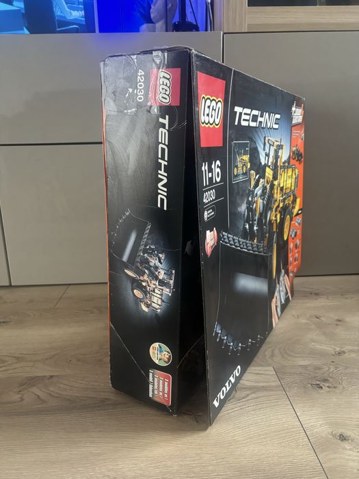 42030 Lego Technic koparka Volvo