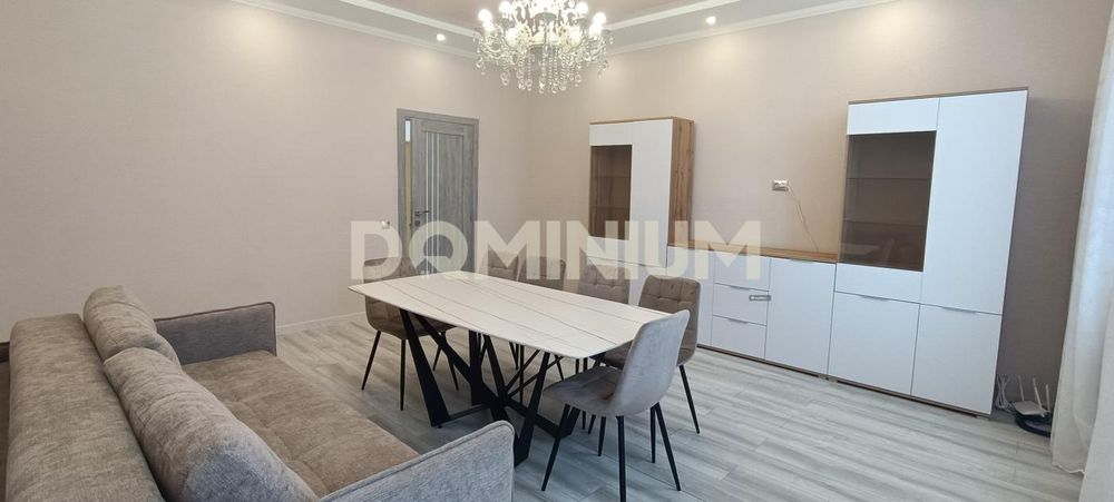 Продається 3 кімн. квартира в м.Хуст