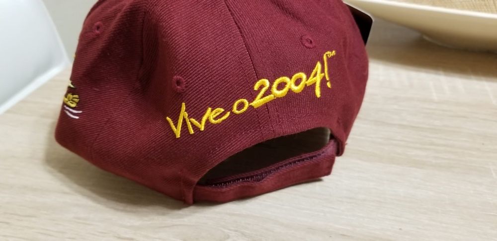 Bone oficial Euro 2004