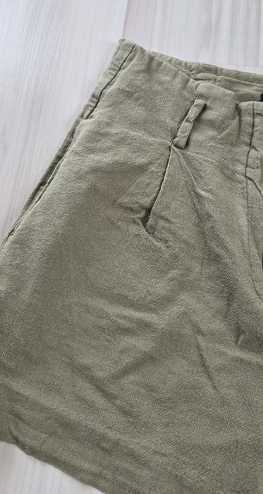 Spodenki szorty ZARA rozm.38 ( 50% len)