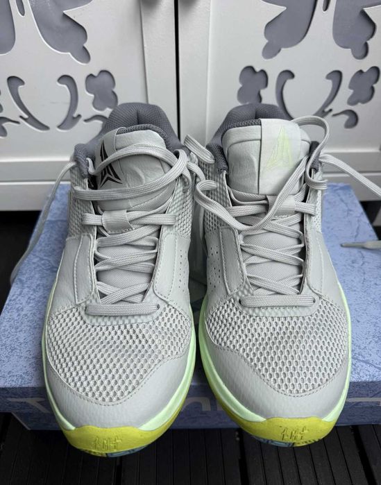Buty Nike JA Morant 1 Light Silver jak Nowe