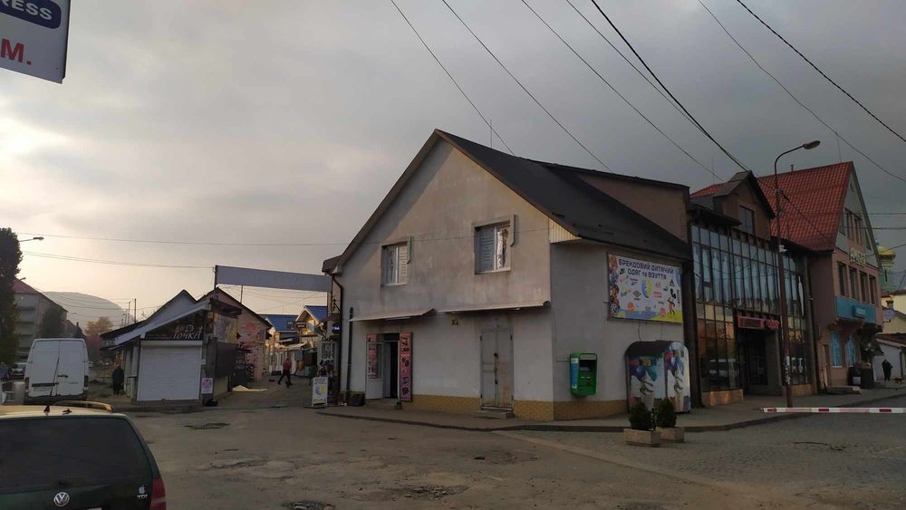 Здаються в оренду приміщення