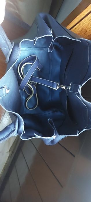 Malas de senhora novas e bonitas