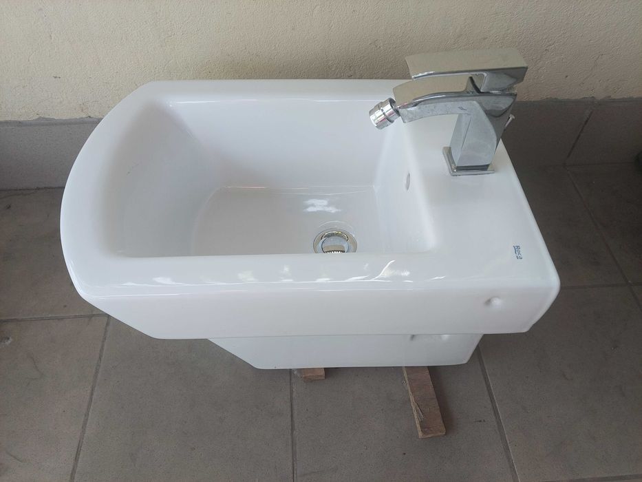 Bidet ROCA z baterią