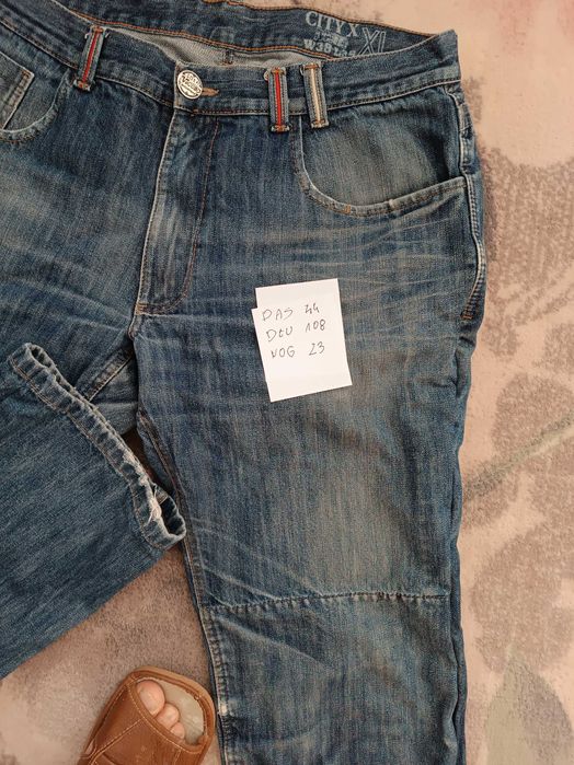 motocyklowe MP3 400 moduł .stacyjka klucze zawieszenie