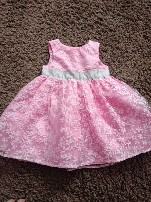 Святкова пишна сукня для дівчинки 6-9 міс