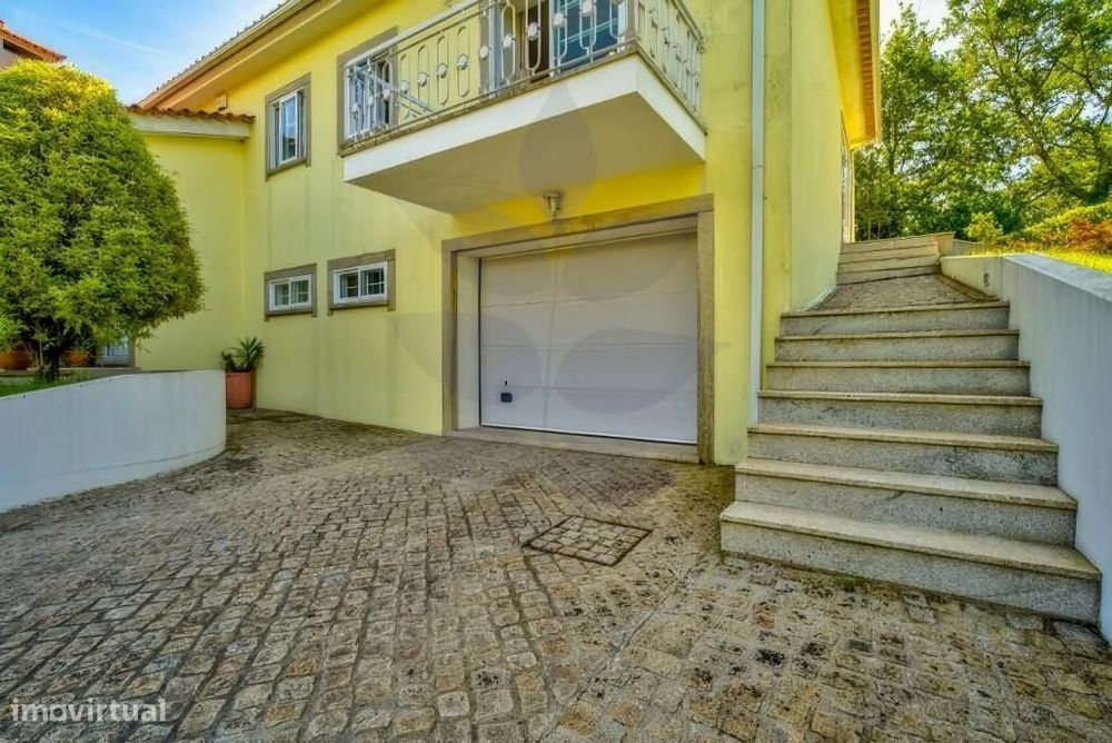 Arrendamento Moradia T3 com Piscina inserida em Lote de 3.965 m2 – Ser