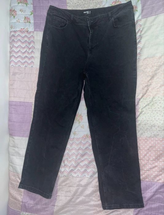 Vendo calças de ganga elásticas straight Kiabi