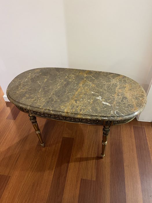 Mesa de centro em mármore vintage