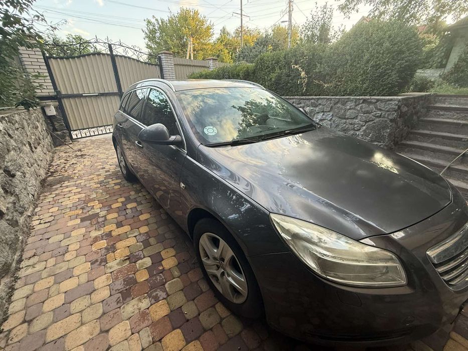 Opel Insignia 2010 дизель