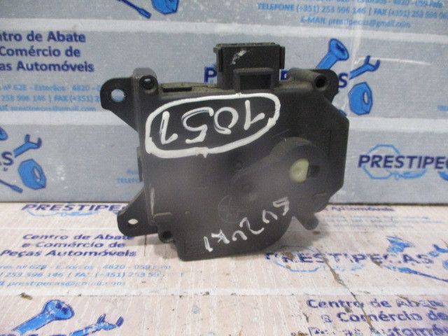 Motor da comporta da sofagem SUZUKI Grand Vitara I (FT, HT)
