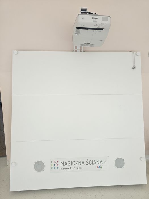 Knowla Wall (Magiczna Ściana) wersja 2.0
