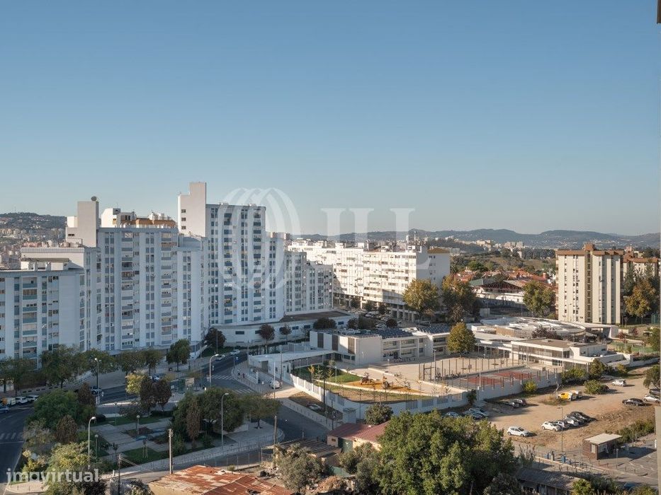 Apartamento T1 com estacionamento, no Luma, Lumiar, Lisboa