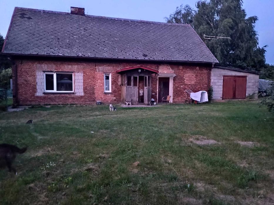 Dom na sprzedaż.