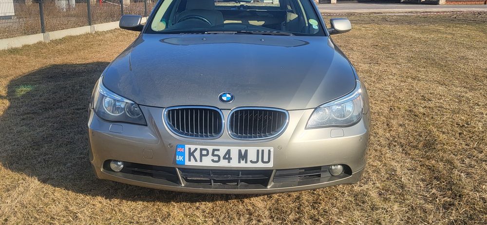 Zderzak przedni BMW E61