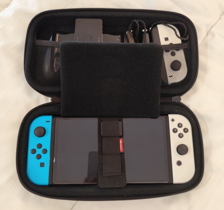Nintendo switch OLED Branca