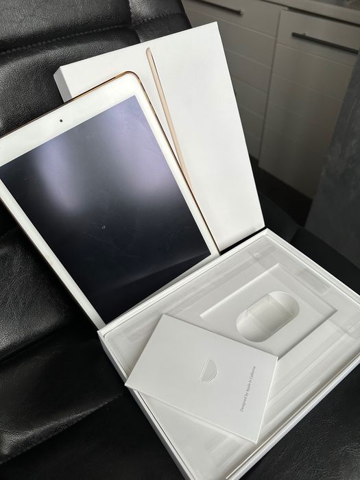 iPad Air 2 64Gb gold