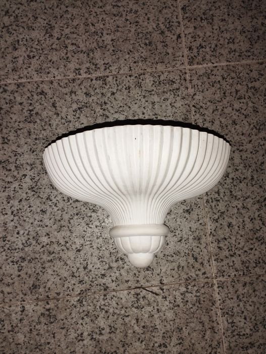 Suporte parede para flores- antiguidade