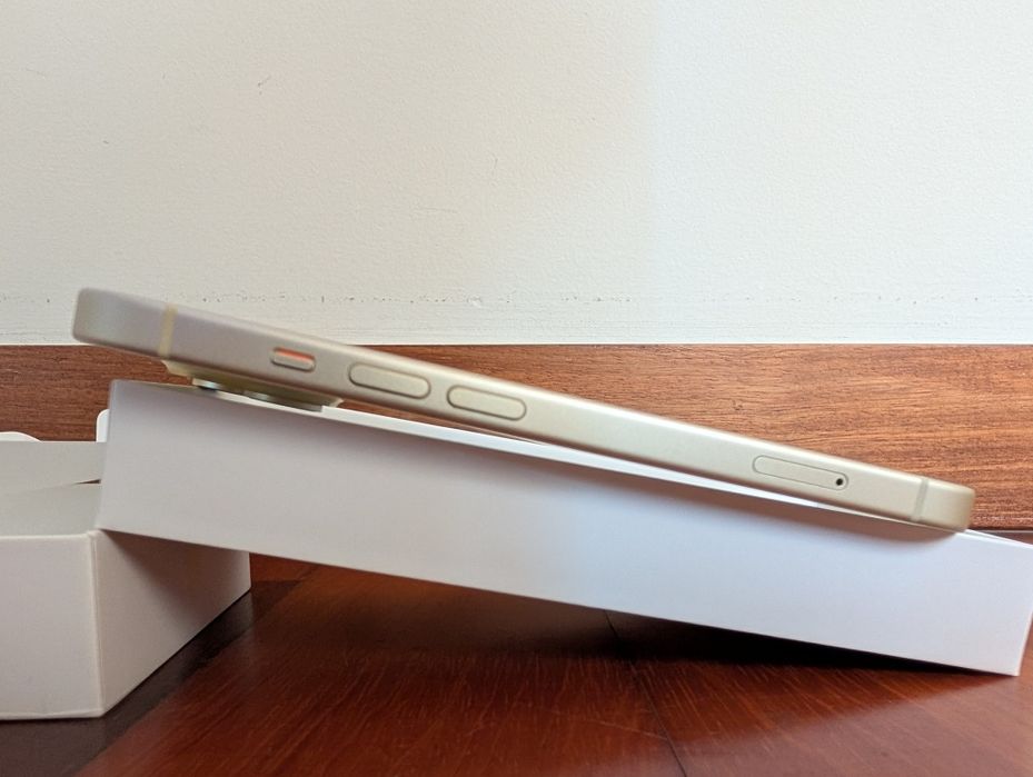 Apple iPhone 15 128gb