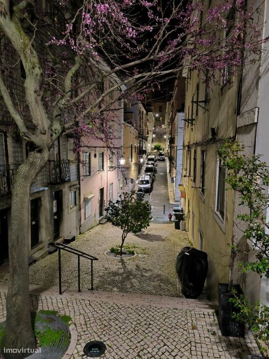 Estúdio - localizado em Bairro Alto Lisbon