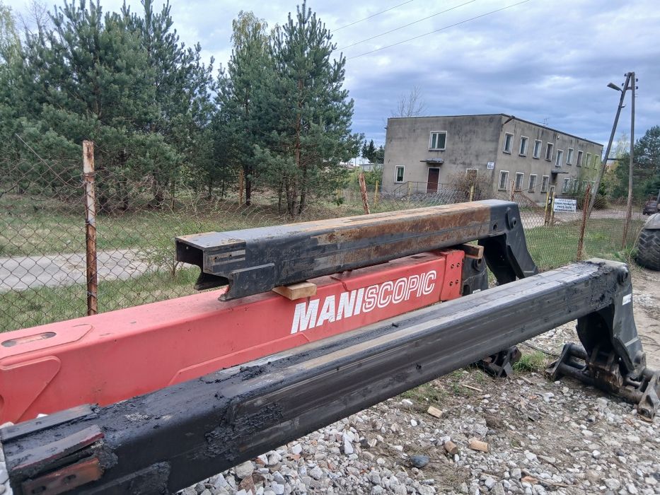 Manitou teleskopy kabina