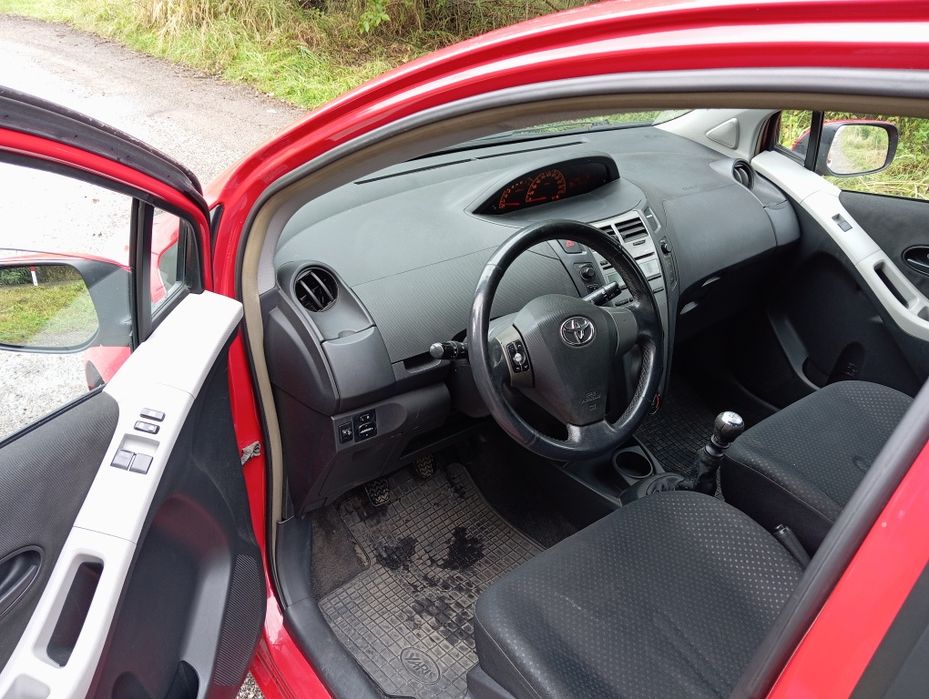 Toyota Yaris 1.3 gaz LPG* 6 biegów*klima