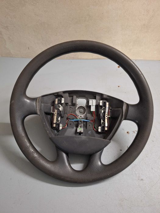 kierownica renault trafic nissan primastar 08r