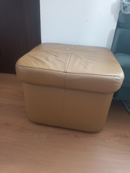 Witam. Oddam za darmo meble.