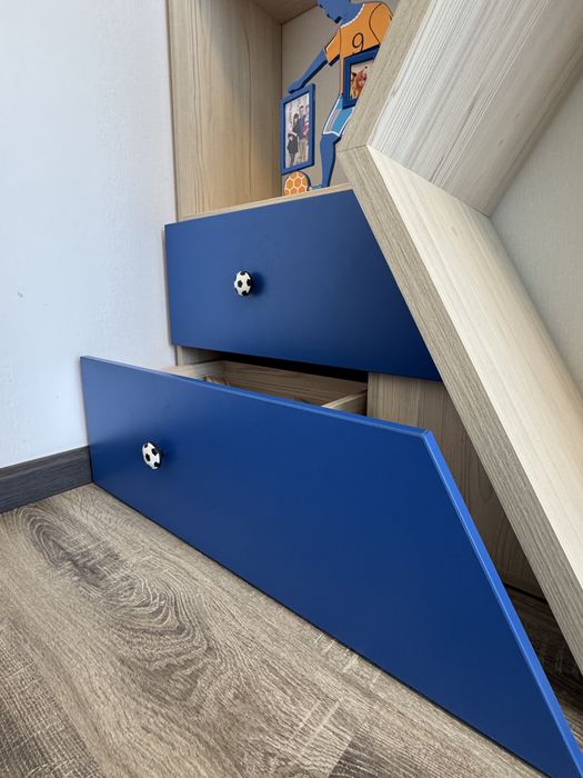 Дитяча мебель ігрова стінка для садочка