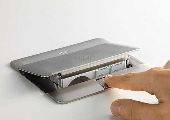 Minipuszka do blatów MOSIĄDZ gniazdo 2400 mA USB-typ A Legrand 054016