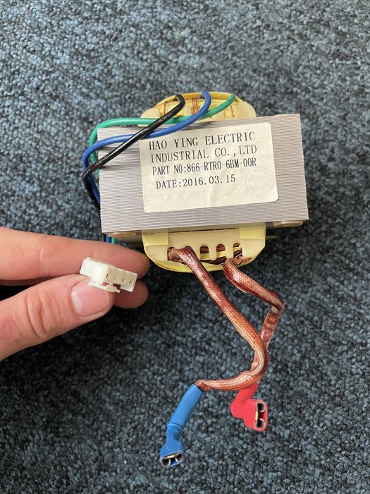 Трансформатор 12В на 220В від ДБЖ: 300 грн. - Перетворювачі напруги ...