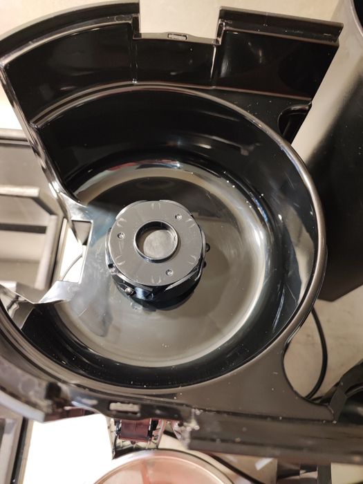 Соковижималка Braun J300 соковичавниця браун