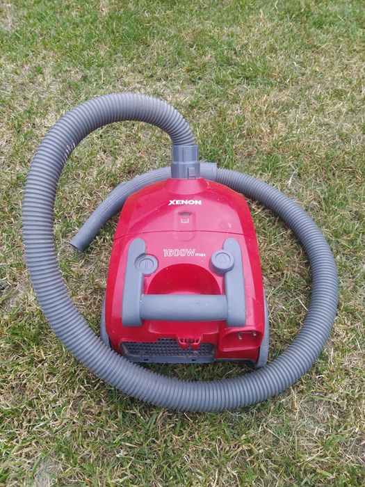 Пилосос XENON 1600w