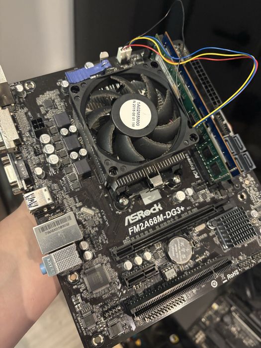 Plytw glowna a4 4000. 16gb ram