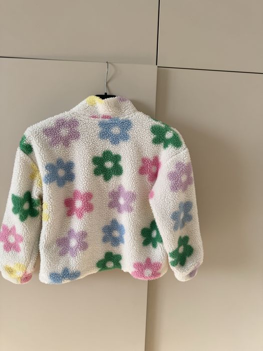 Тепла кофтинка primark